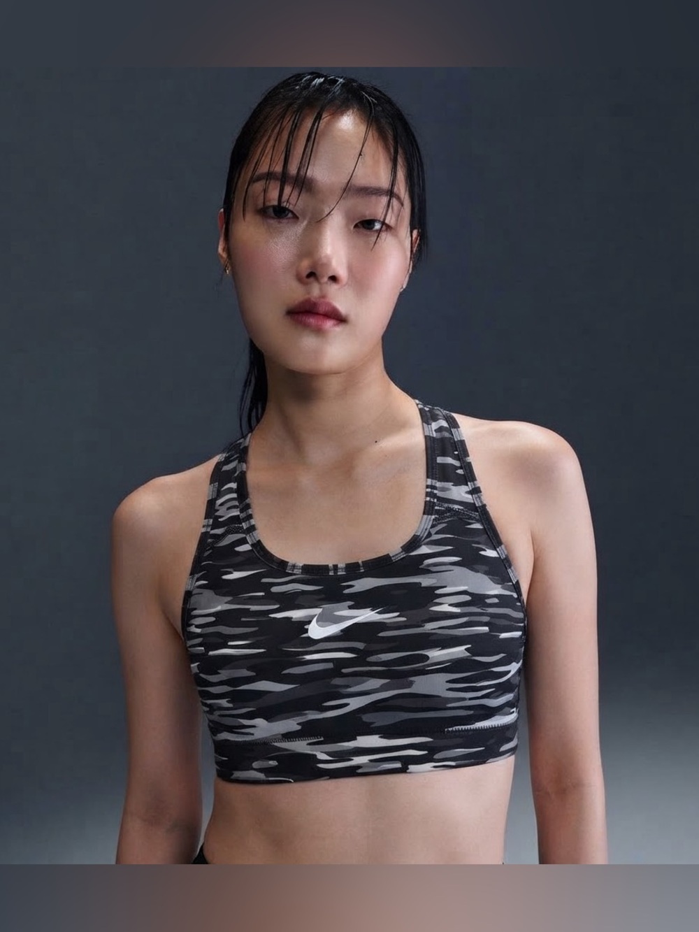 Nike Dri-FIT Camouflage Sports Bra Size M - Black/Gray Athletic Workout Crop Top